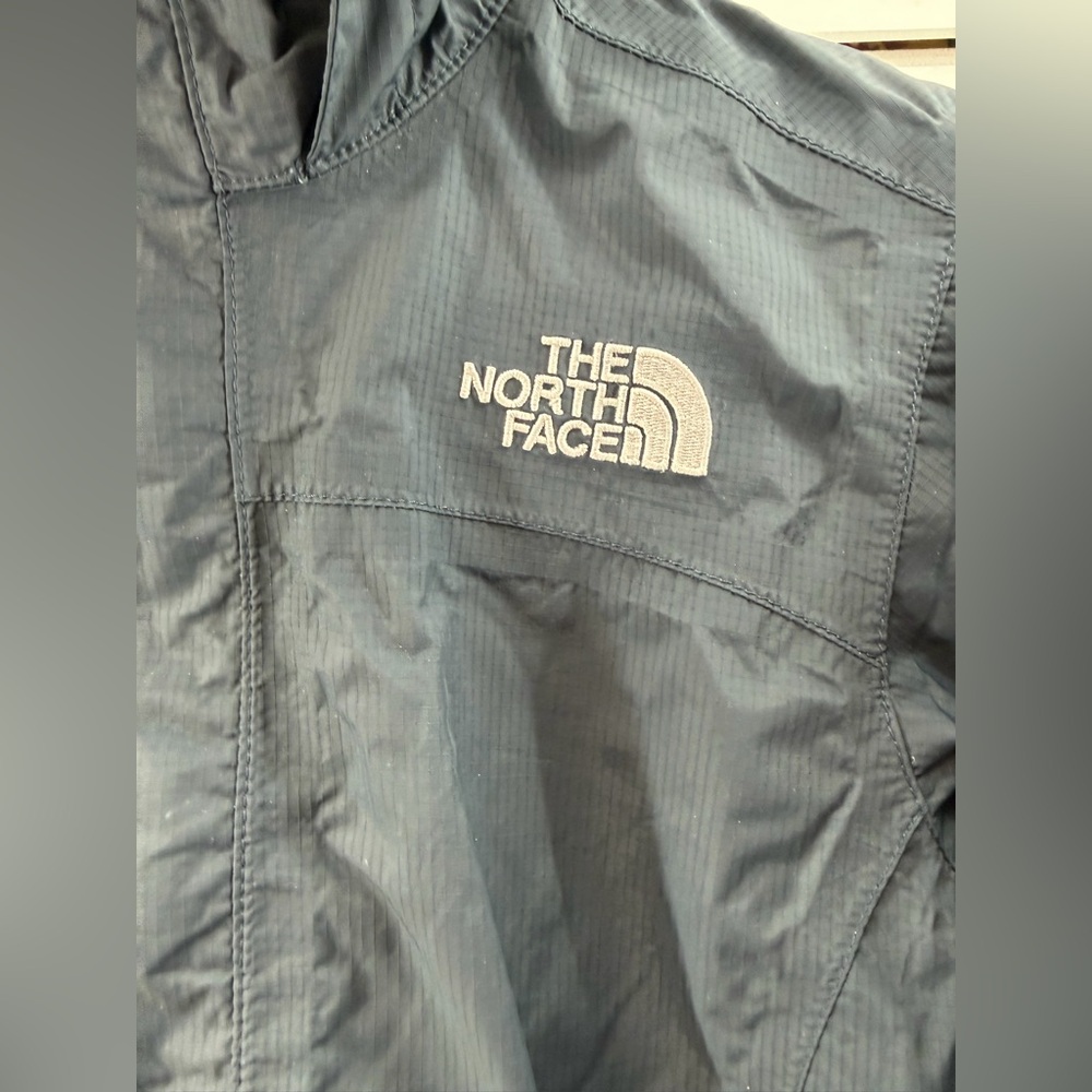 The North Face boys size M hyvent Hooded grey  Rain Jacket - Picture 2 of 9